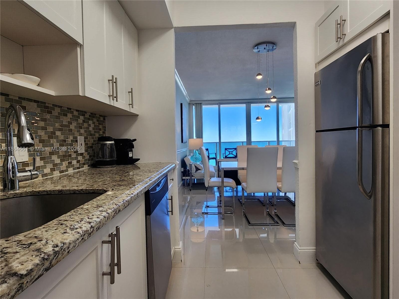 ALEXANDER TOWERS CONDO · #707 in Hollywood - Photo 10