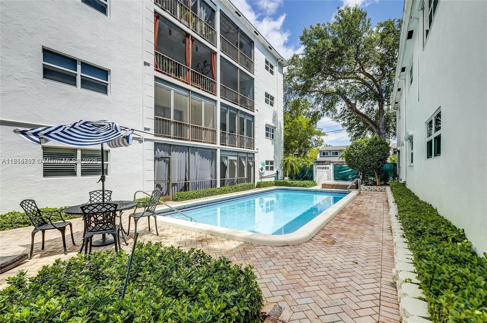 Las Olas Manor · #1 in Fort Lauderdale - Photo 19