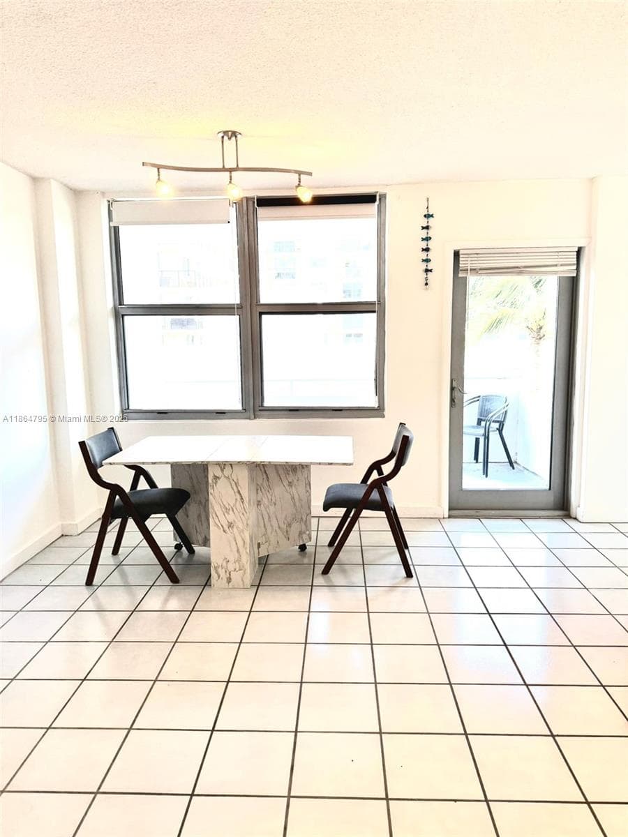 Four winds · #307 in Surfside - Photo 6