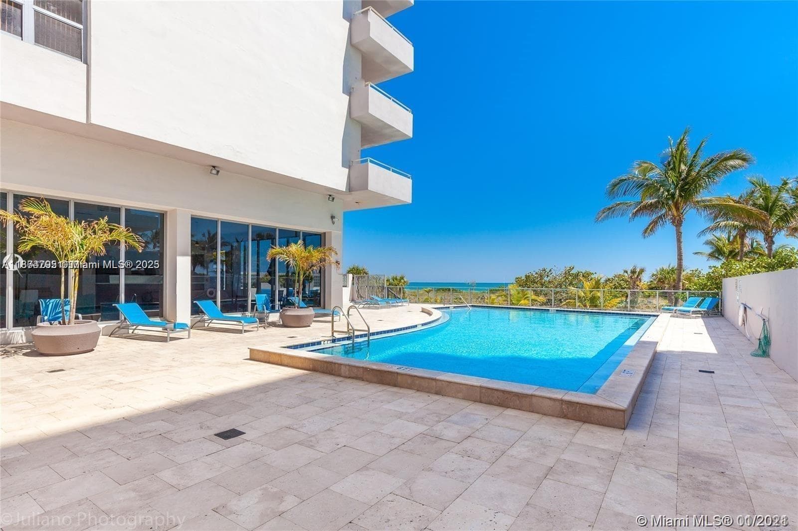 Four winds · #307 in Surfside - Photo 17