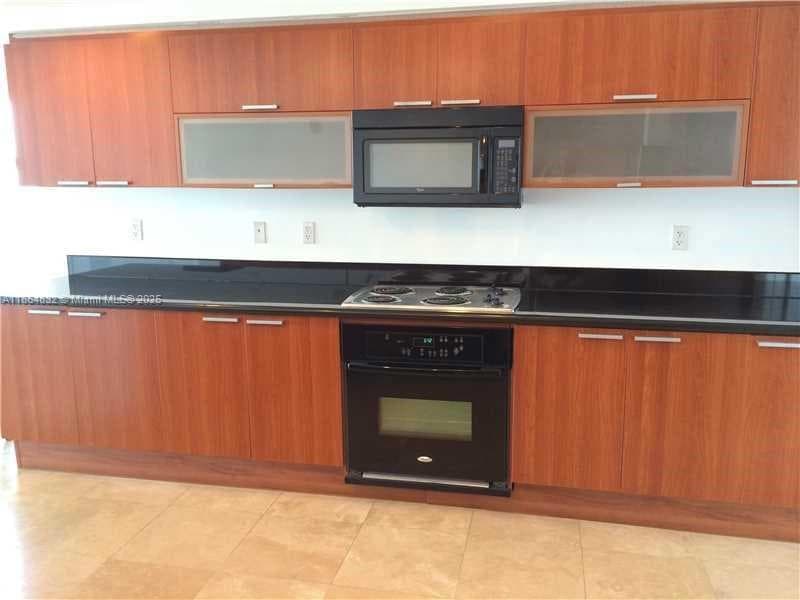 One Fifty One Biscayne · #1909 in North Miami - Photo 9