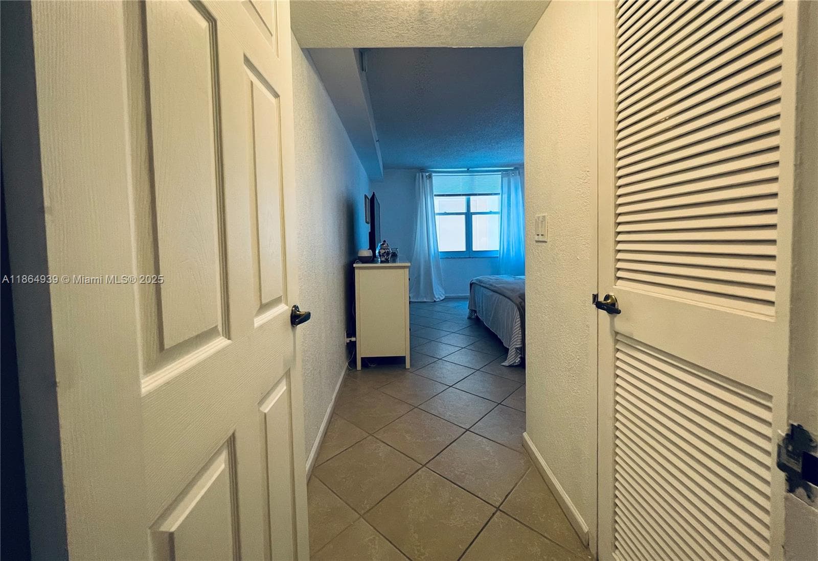 THE WAVE CONDO · #918 in Hollywood - Photo 15