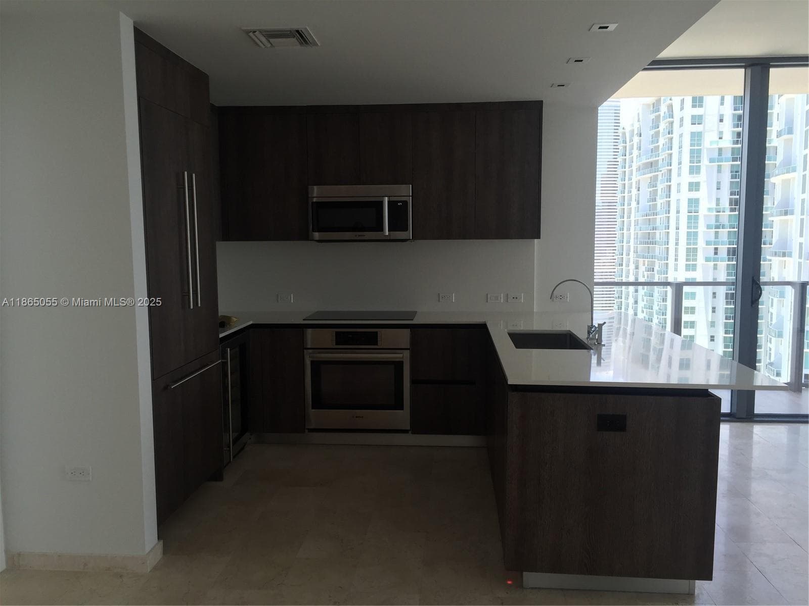 Reach Brickell City Centre · #2611 in Miami - Photo 9