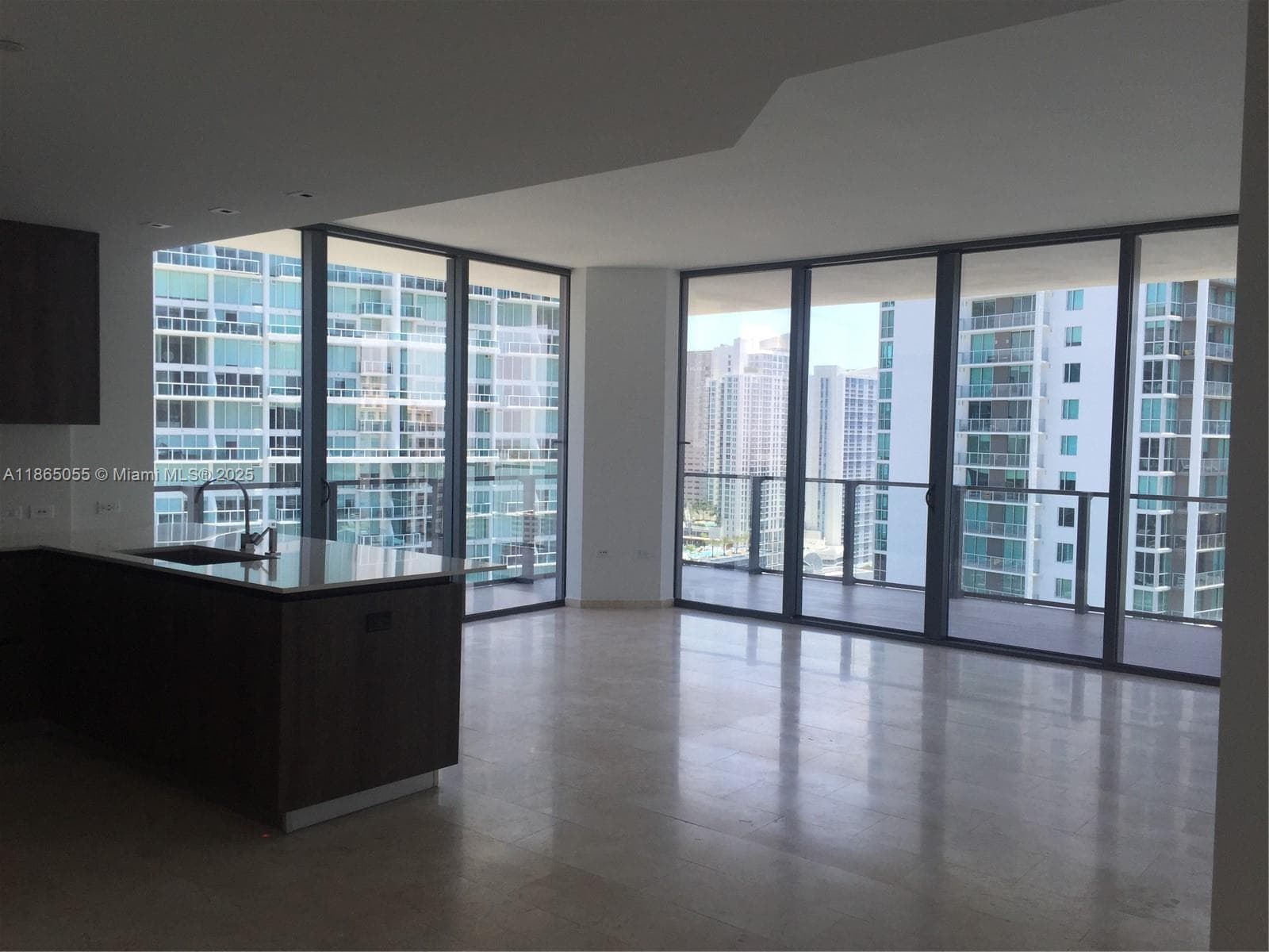 Reach Brickell City Centre · #2611 in Miami - Photo 10