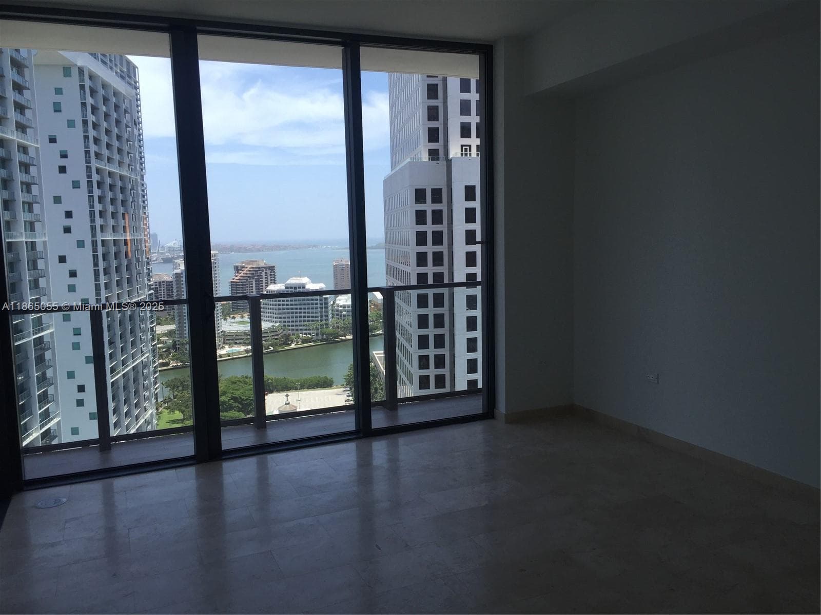 Reach Brickell City Centre · #2611 in Miami - Photo 25