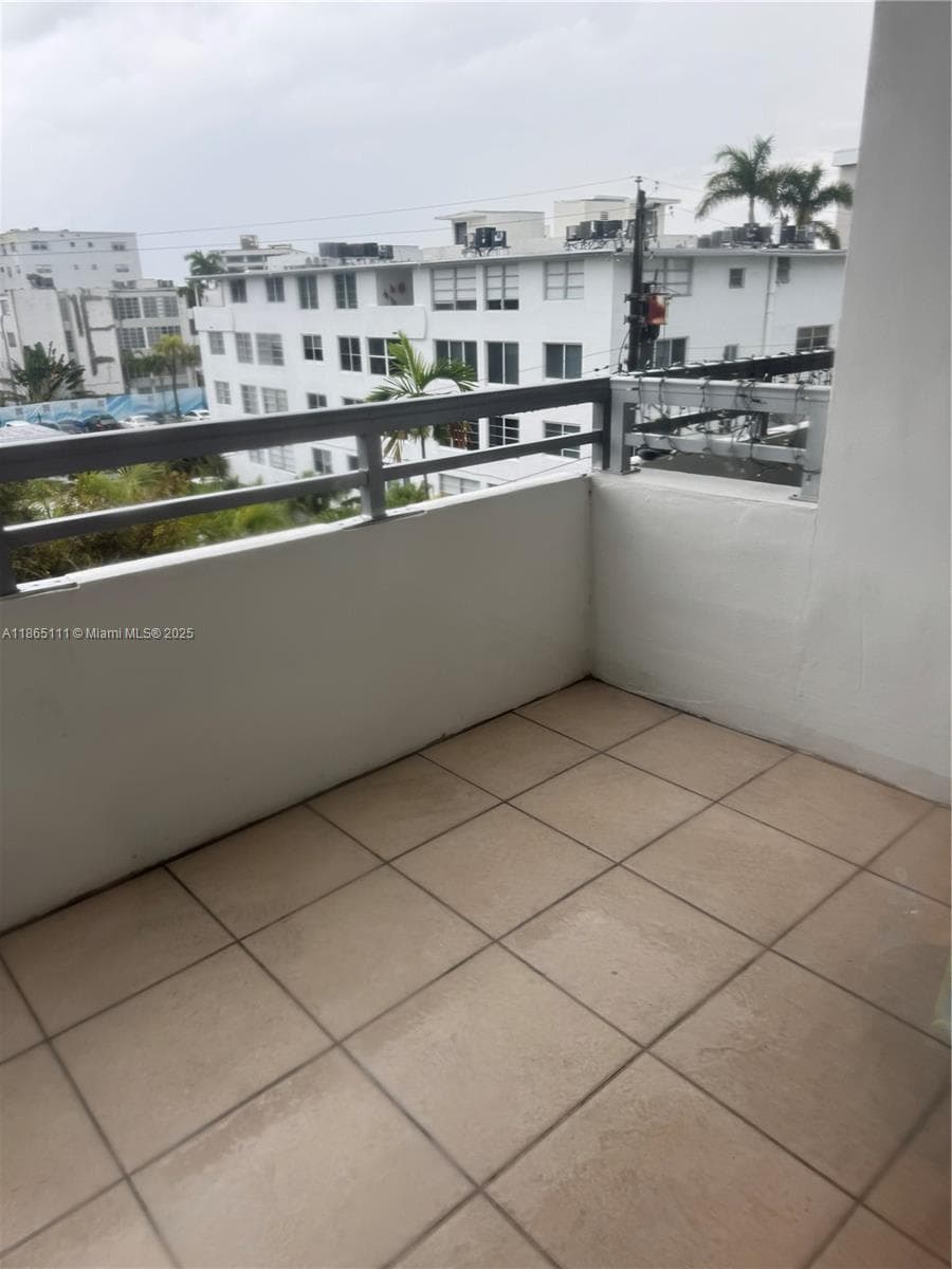 THE VINTAGE CONDO · #407 in Bay Harbor Islands - Photo 18
