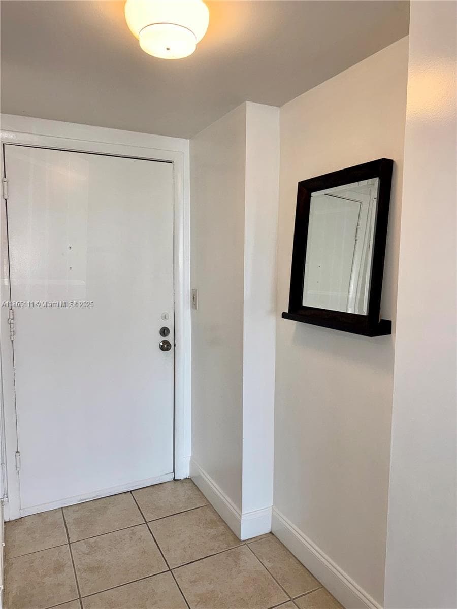 THE VINTAGE CONDO · #407 in Bay Harbor Islands - Photo 8
