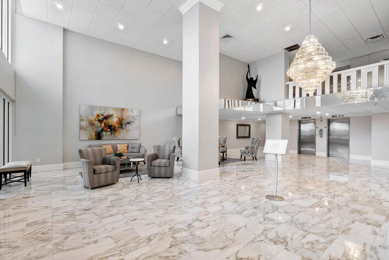 039-3450SouthOceanBoulevard-515-PalmBeac