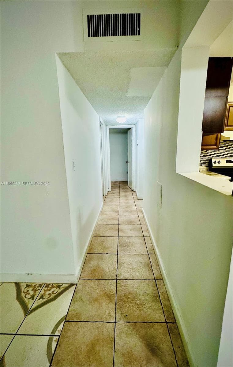 Royal Point Condominium · #109 in Lauderdale Lakes - Photo 10