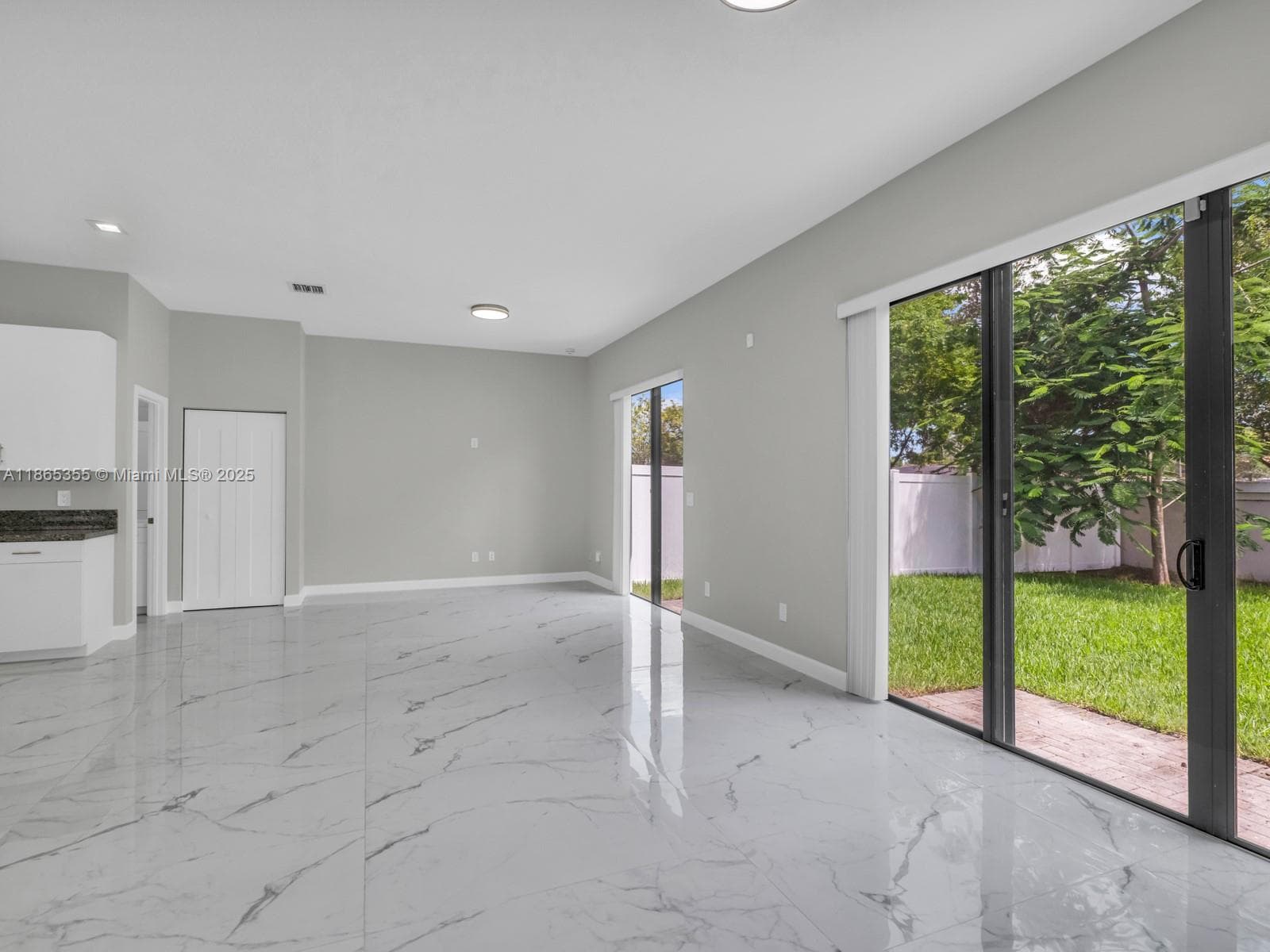 4924 Whispering Way photo 15