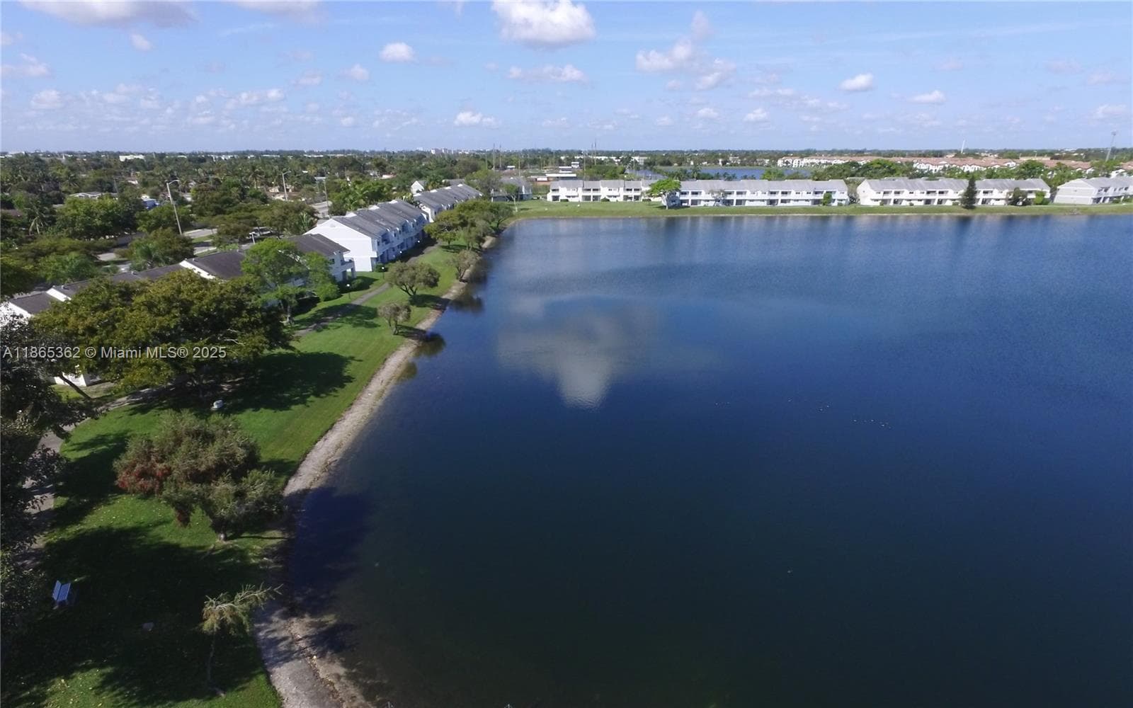 SUMMER LAKE · #104 in Oakland Park - Photo 28