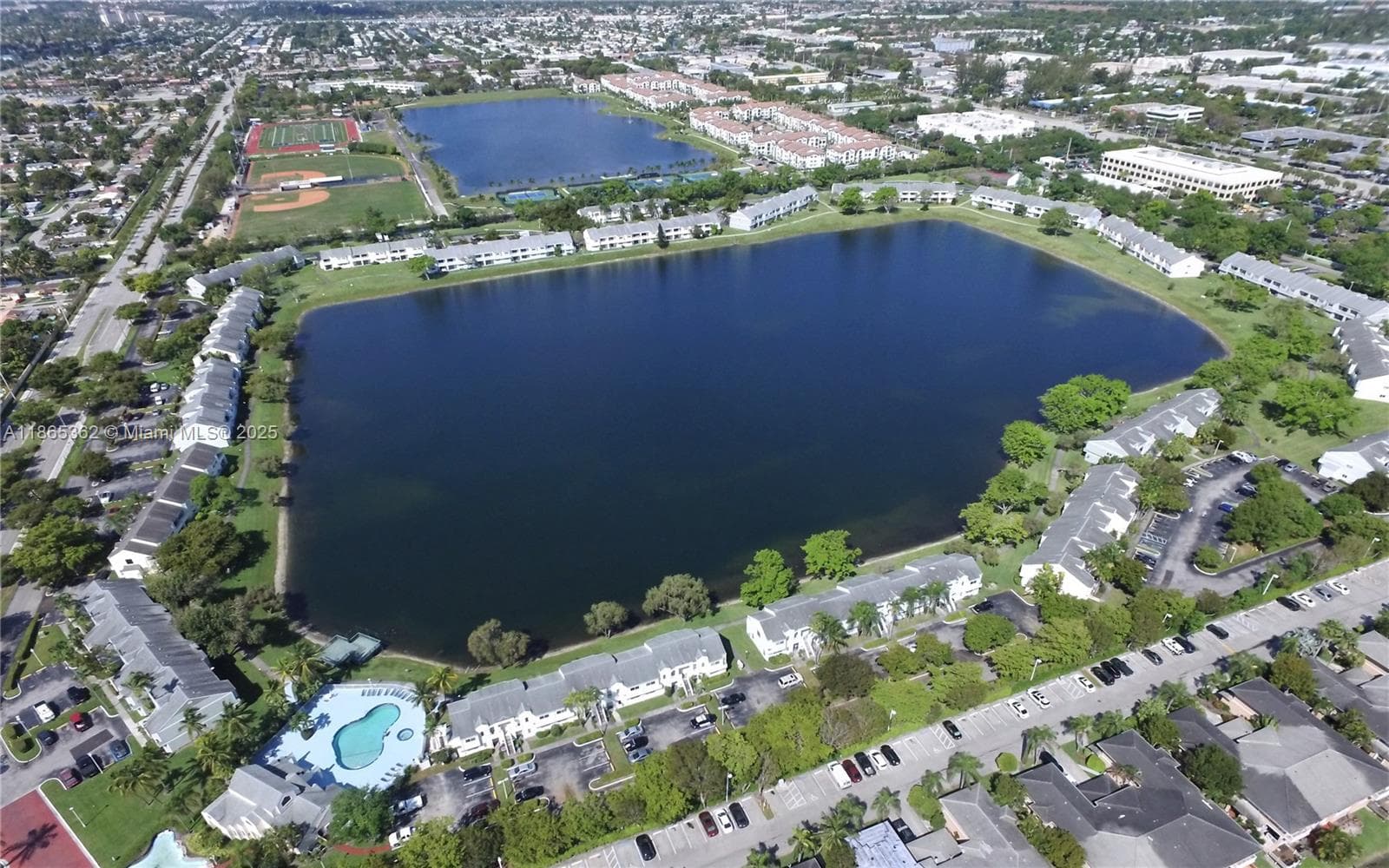 SUMMER LAKE · #104 in Oakland Park - Photo 34