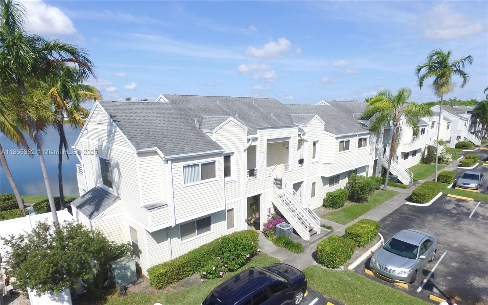 SUMMER LAKE · #104 in Oakland Park - Photo 33