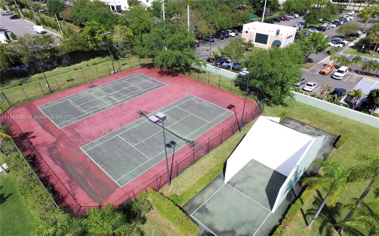 SUMMER LAKE · #104 in Oakland Park - Photo 39