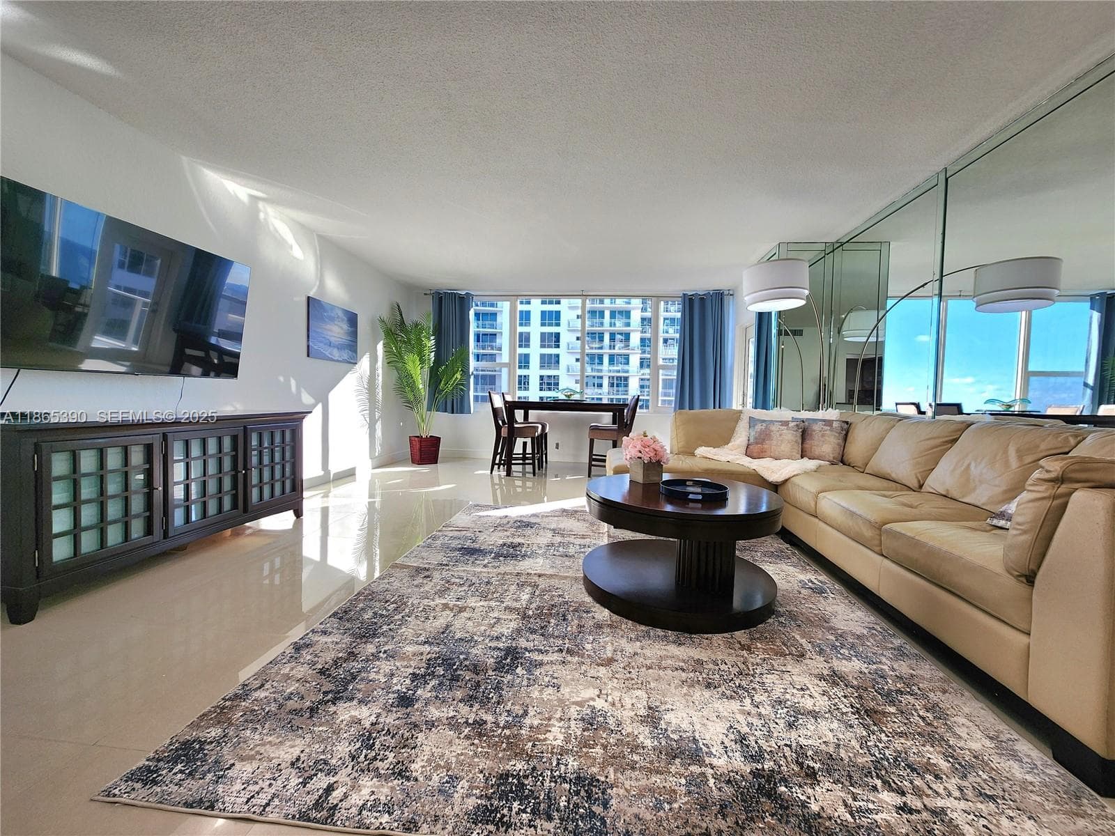 ALEXANDER TOWERS CONDO · #1217 in Hollywood - Photo 1