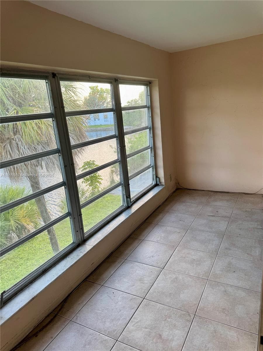 Romont Gardens · #32 in Miami Gardens - Photo 6