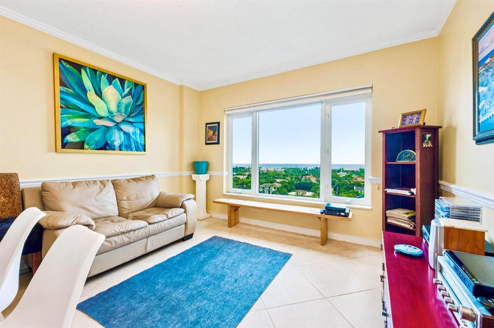 Bedroom 2/Office