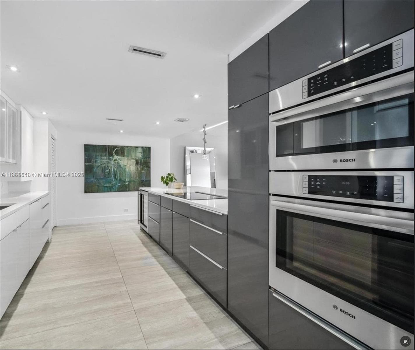 CRICKET CLUB CONDO · #1507 in Miami - Photo 4