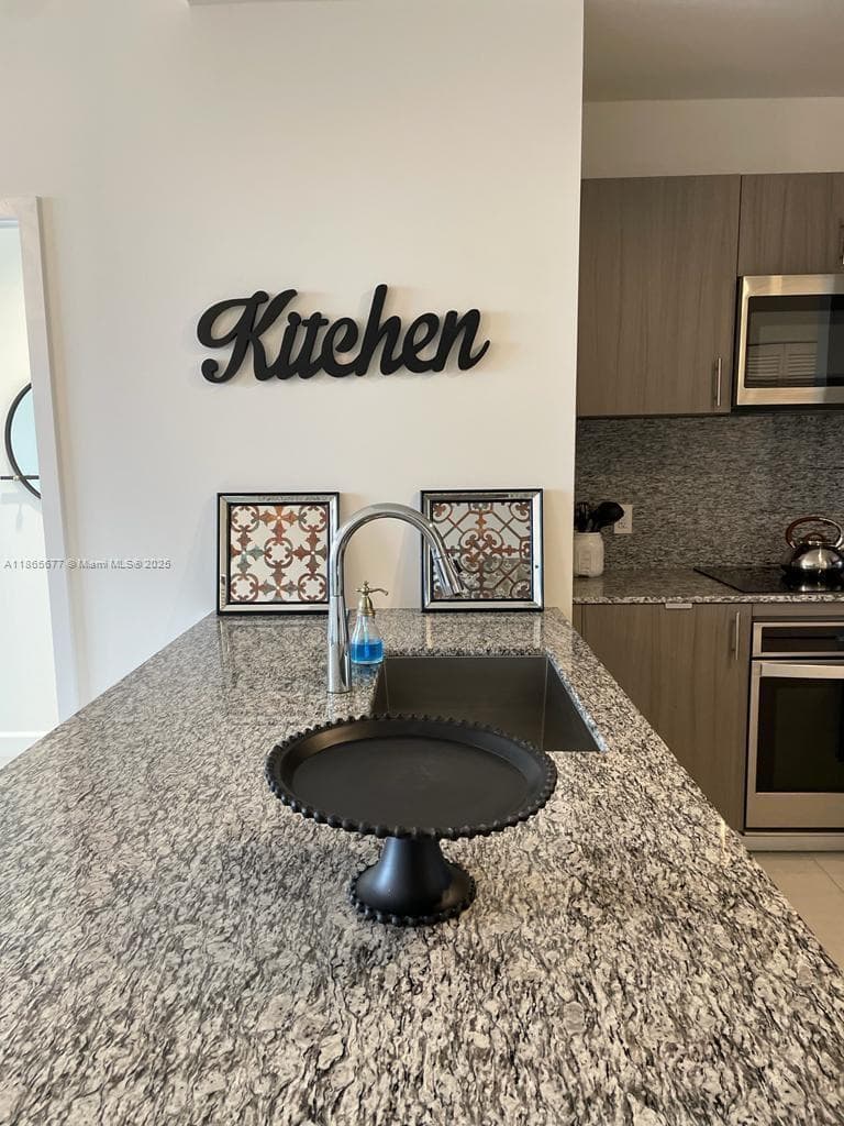 5350 PARK CONDO · #1911 in Doral - Photo 6