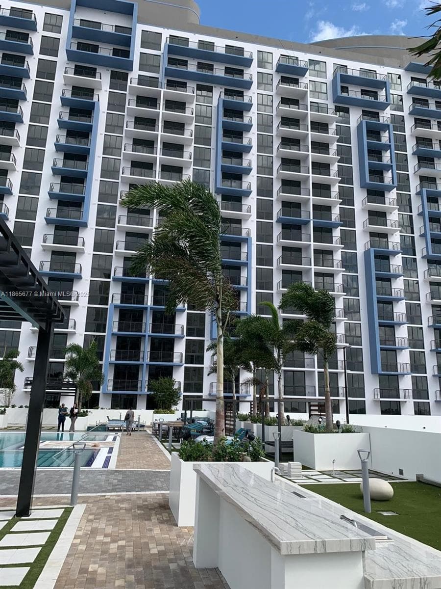 5350 PARK CONDO · #1911 in Doral - Photo 12