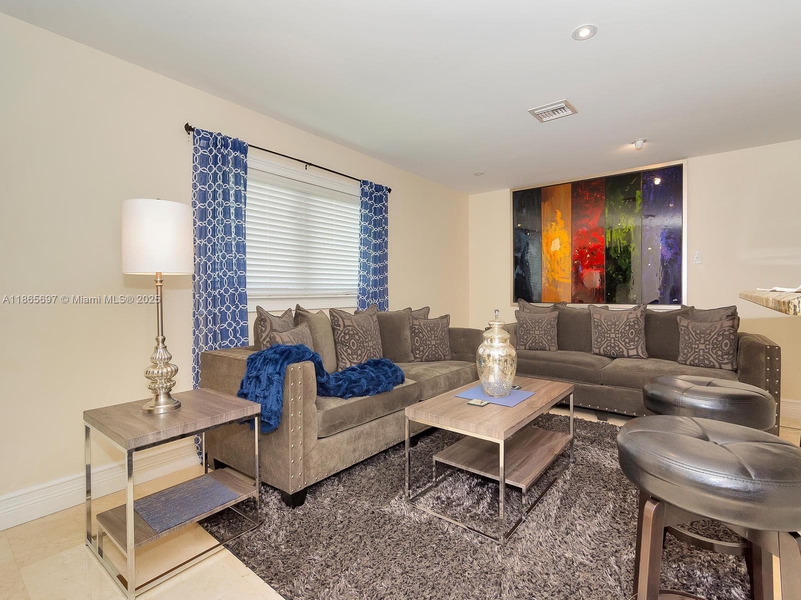 3141 Hollywood Blvd photo 20