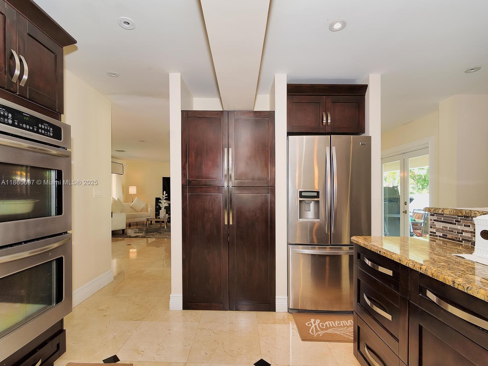 3141 Hollywood Blvd photo 14