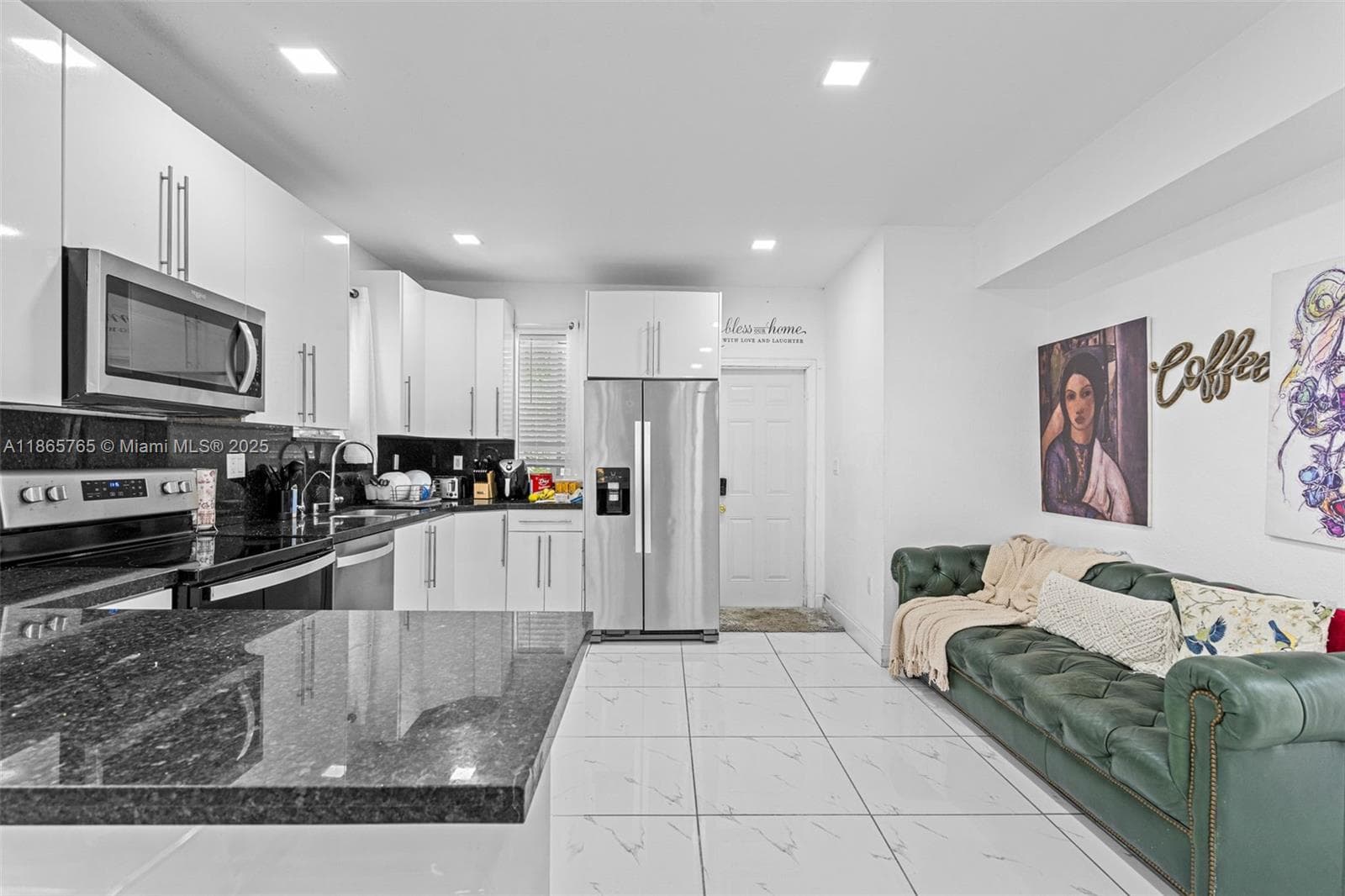 KITCHEN UNIT #2