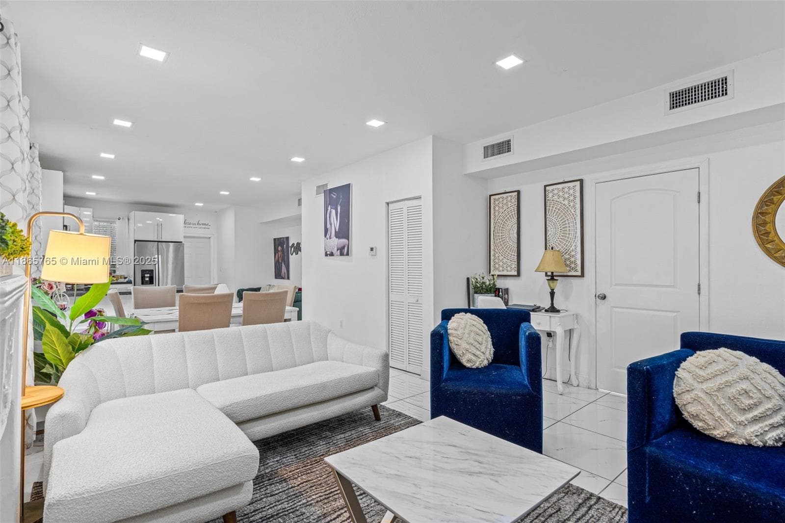 LIVING UNIT #2