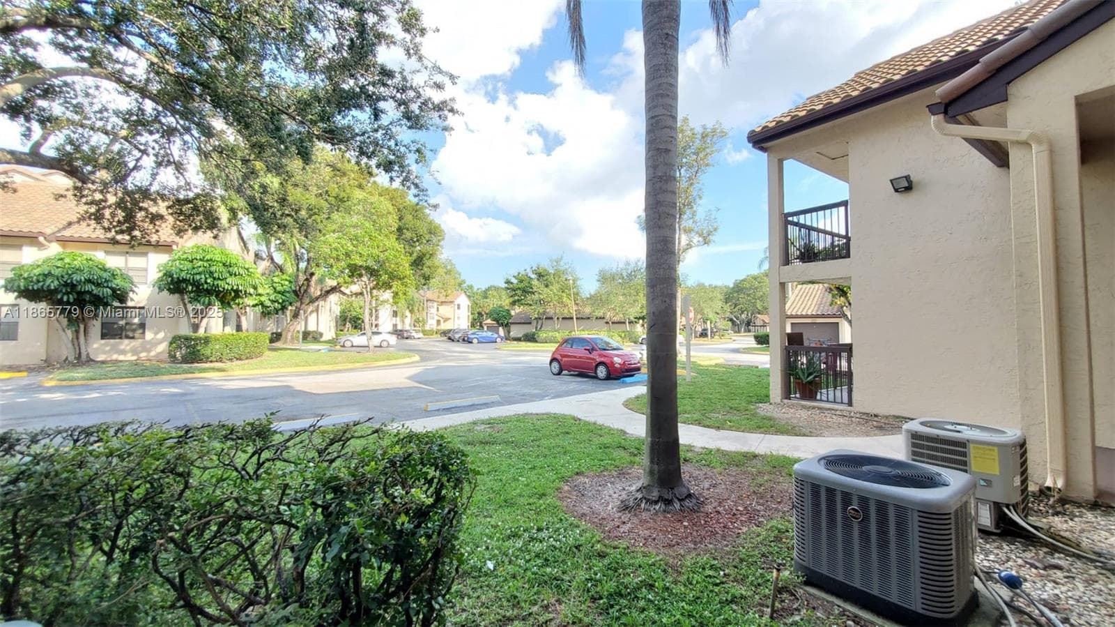 PALM AIRE GARDENS CONDO · #15 in Pompano Beach - Photo 21