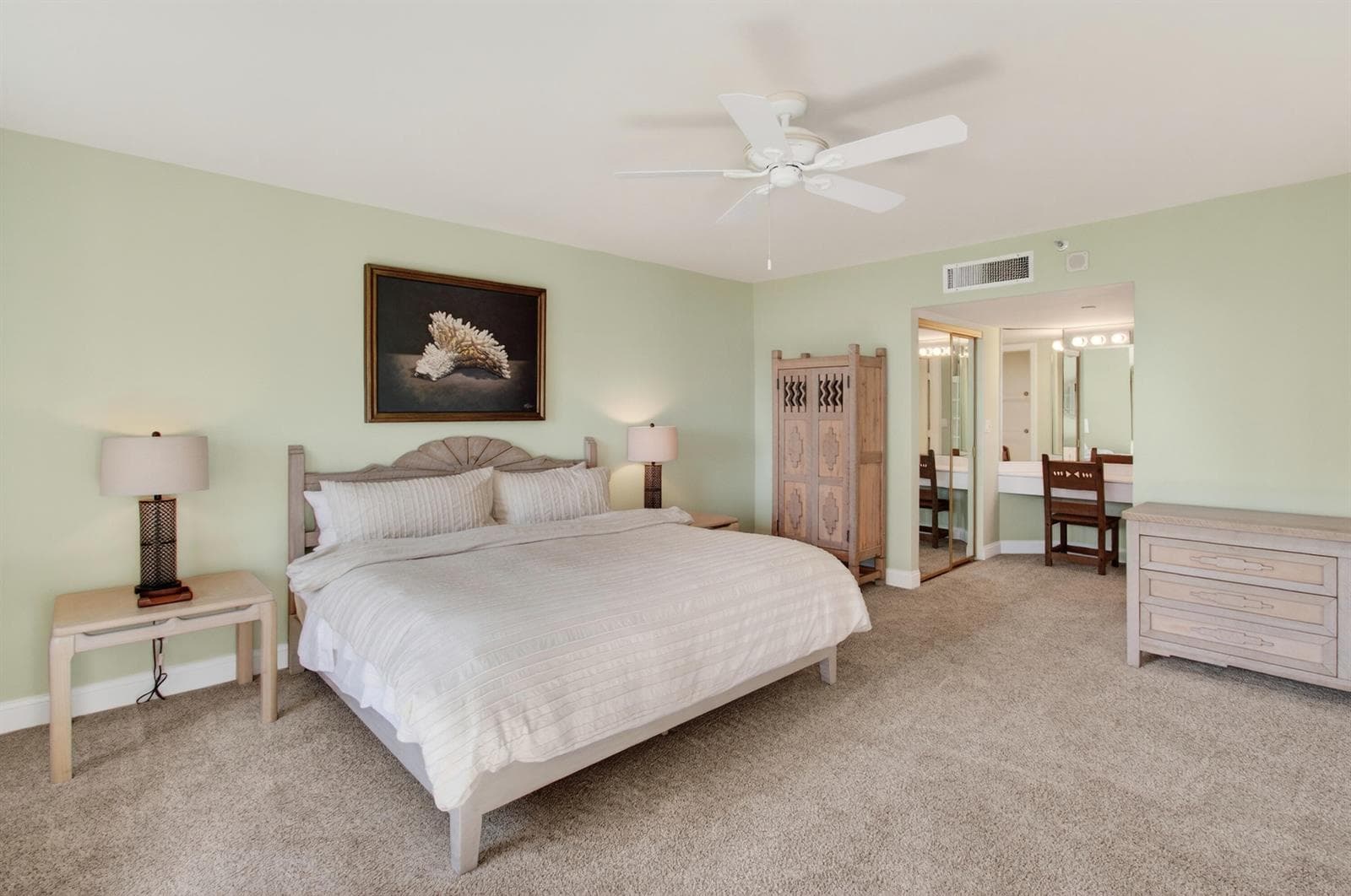 20 - Master Bedroom