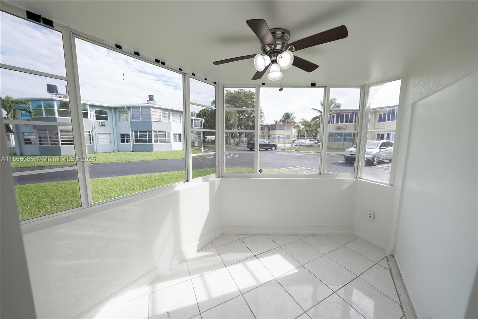 SKY LAKE GARDENS NO 2 CON · #115 in Miami - Photo 15