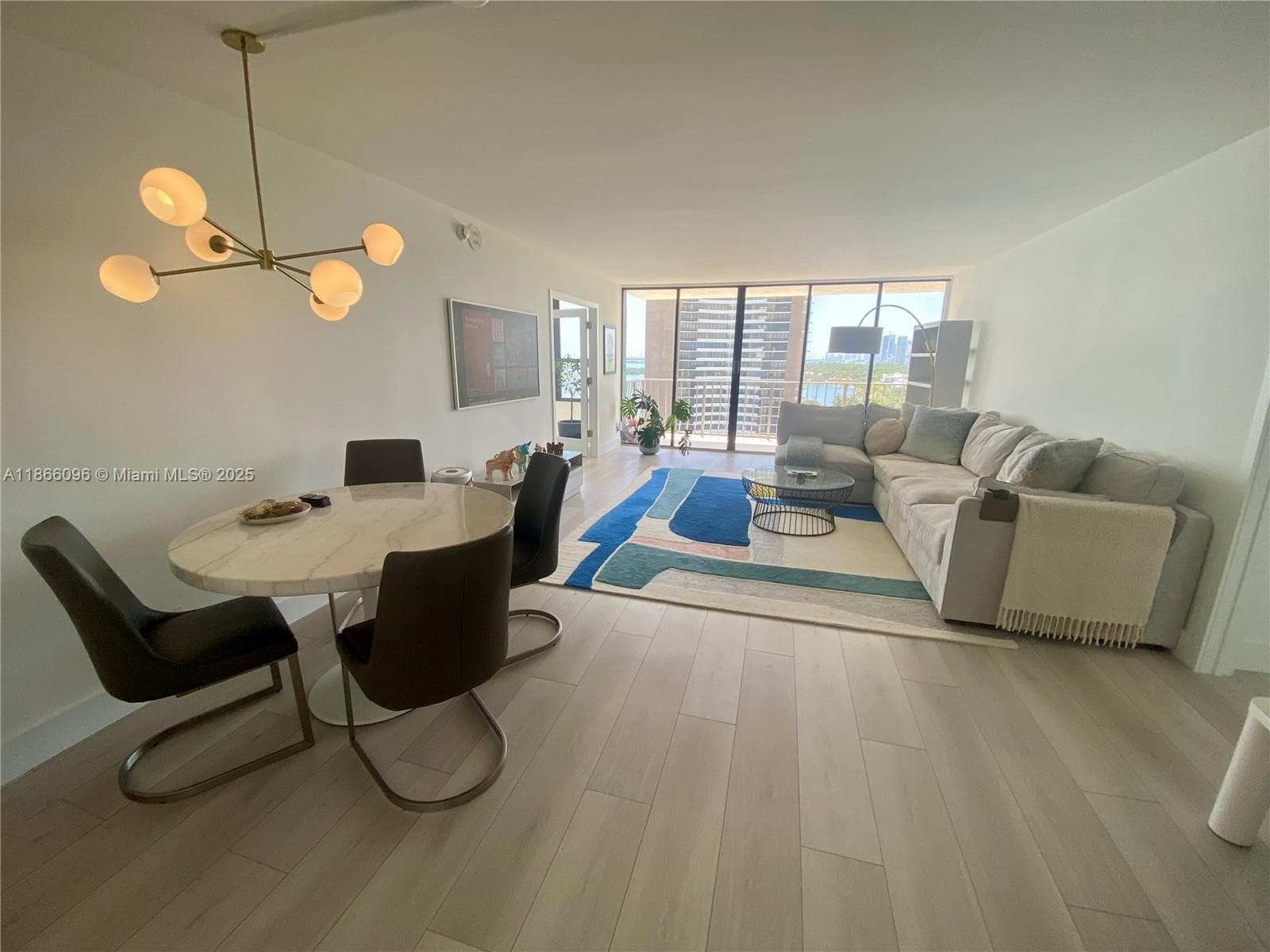 The Palm Bay Yacht Club · #1407 in Miami - Photo 7