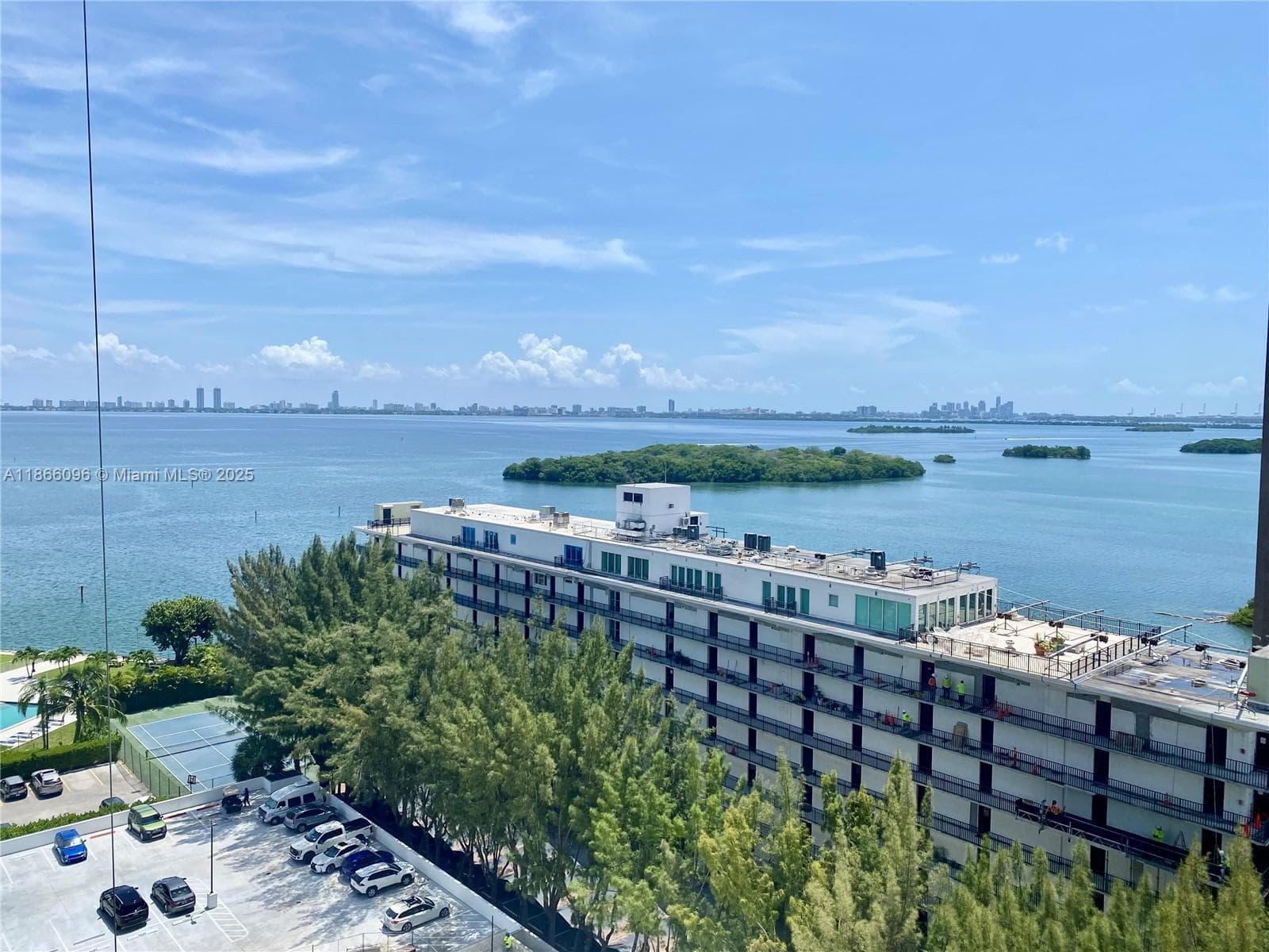 The Palm Bay Yacht Club · #1407 in Miami - Photo 3