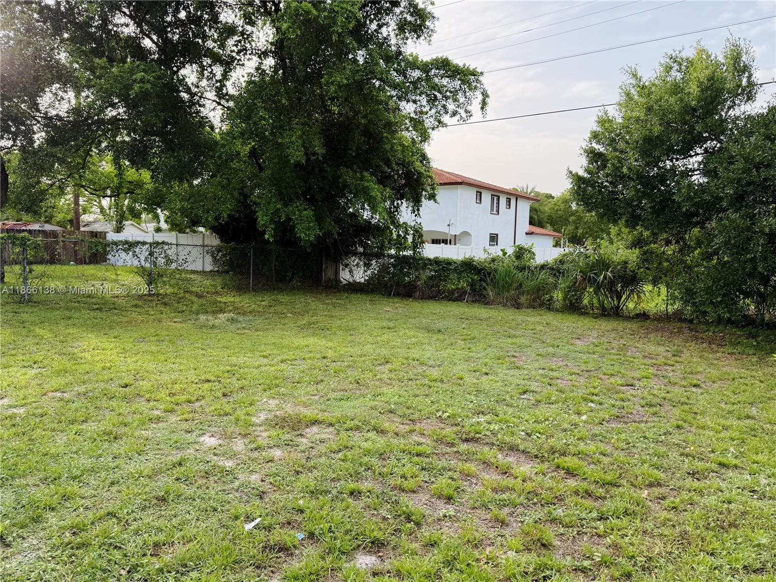 2879 NW 10th Ct photo 15
