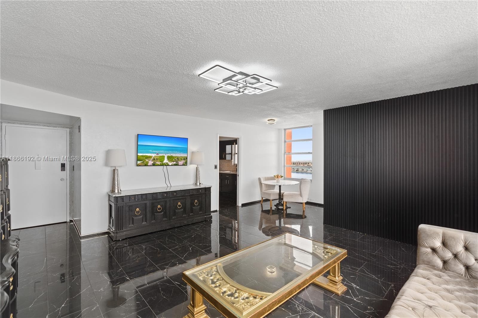 BUCKLEY TOWERS CONDO - EA · #1506E in Miami - Photo 2