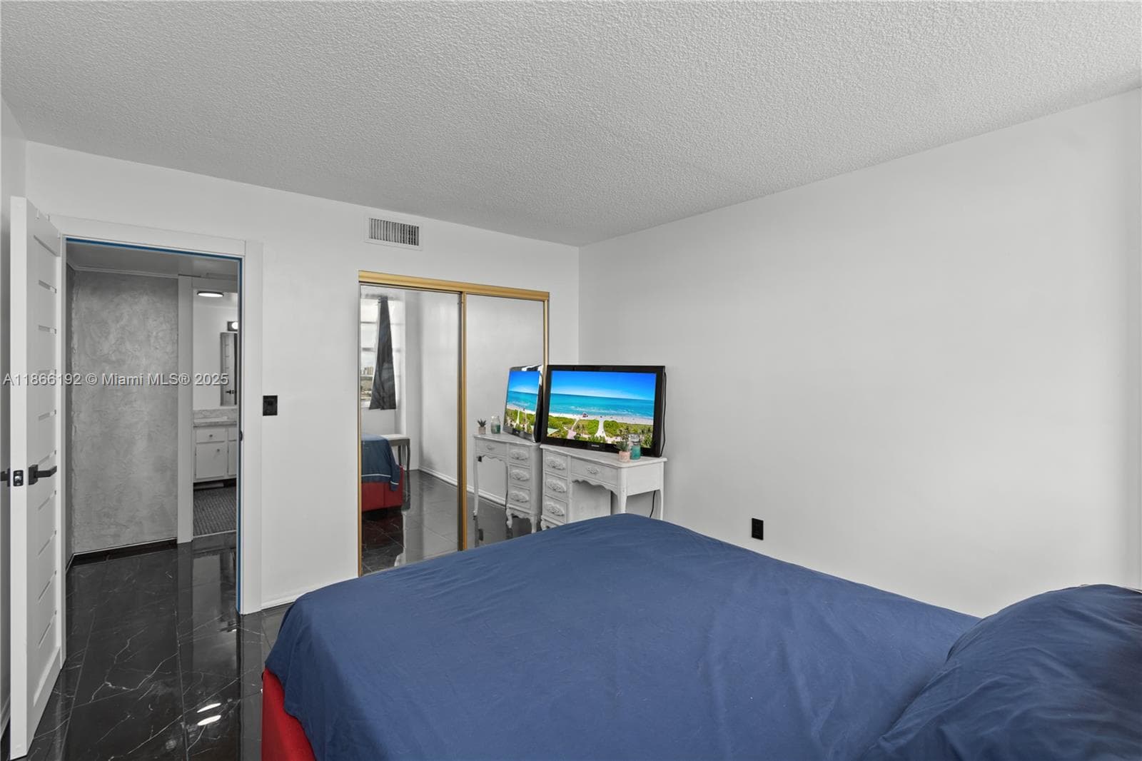 BUCKLEY TOWERS CONDO - EA · #1506E in Miami - Photo 12