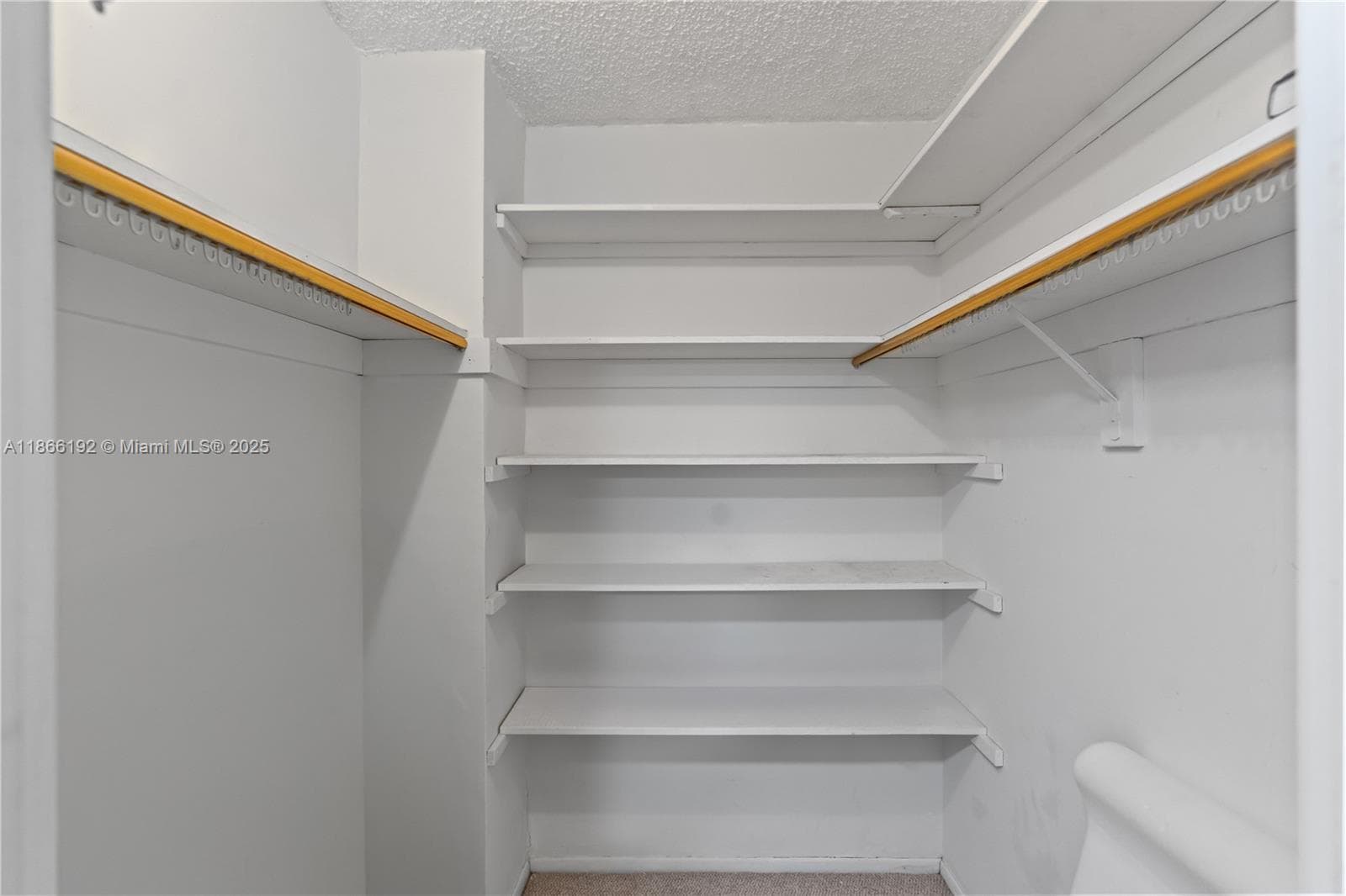 BUCKLEY TOWERS CONDO - EA · #1506E in Miami - Photo 18