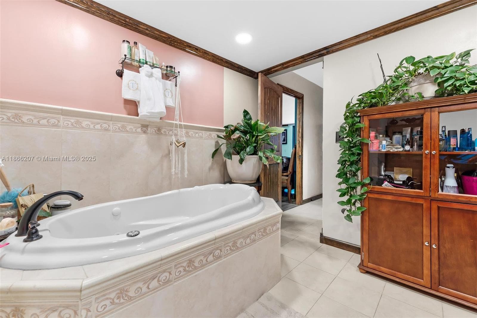 Allington Towers North · #2G in Hollywood - Photo 17
