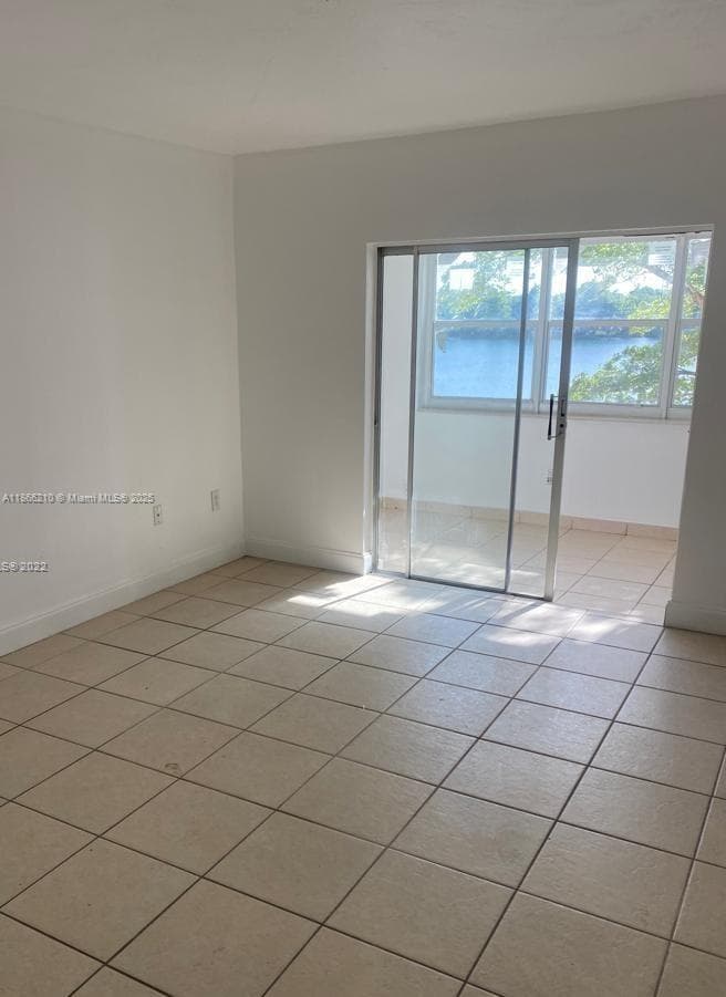 STAR LAKES ESTATES NO 5 C · #535 in Miami - Photo 3