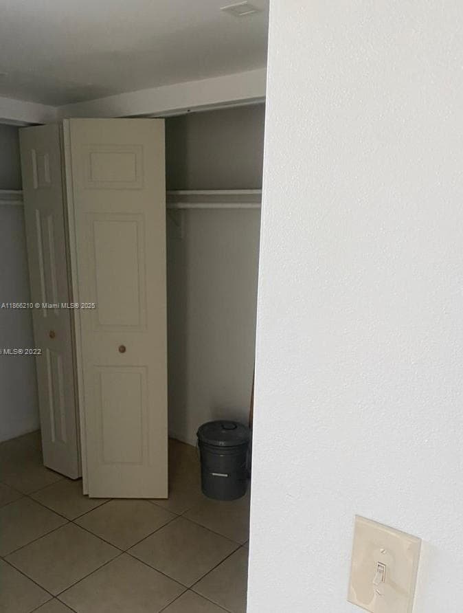 STAR LAKES ESTATES NO 5 C · #535 in Miami - Photo 4