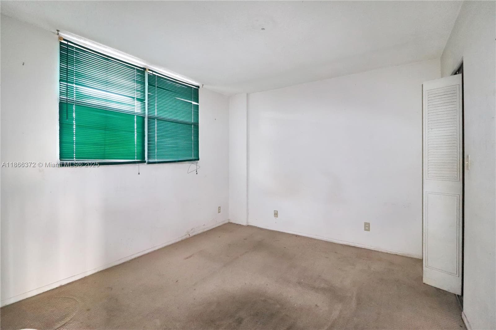 Royal Park · #3C in Oakland Park - Photo 10