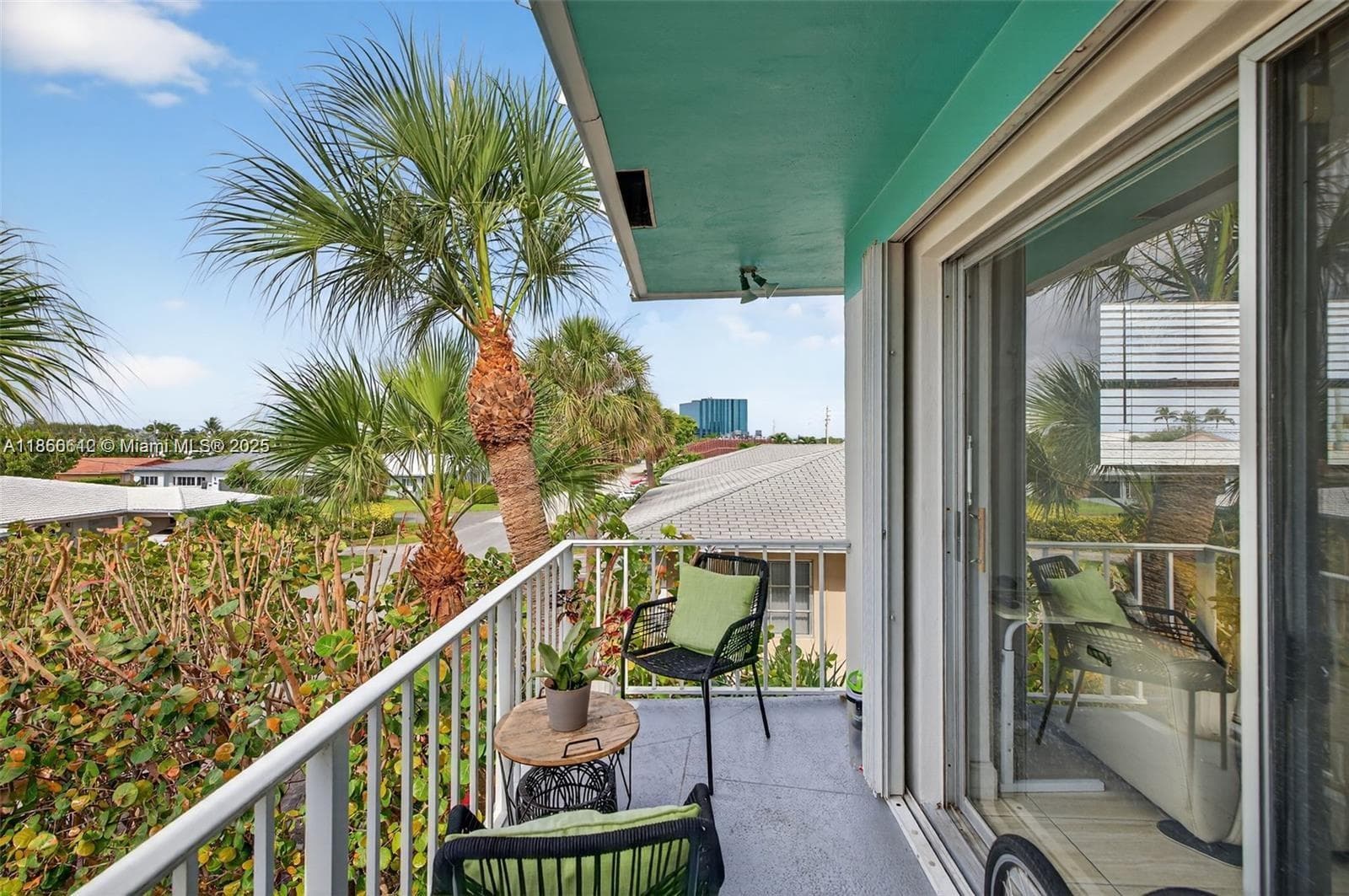 DU BARRY CONDO · #309 in Fort Lauderdale - Photo 3