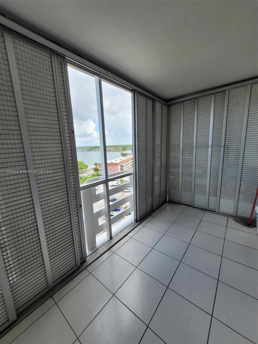FIFTH MOORINGS · #993 in Miami - Photo 9