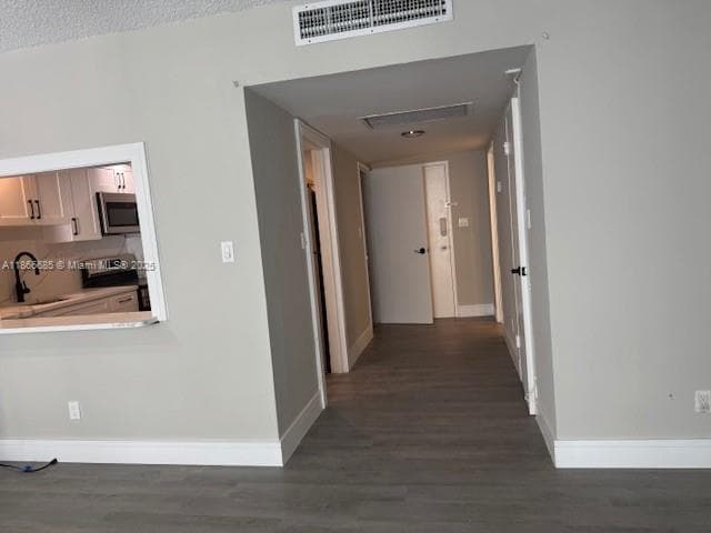 THE CARRIAGE HOUSE CONDO · #209 in Miami Beach - Photo 23