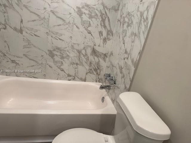 THE CARRIAGE HOUSE CONDO · #209 in Miami Beach - Photo 19