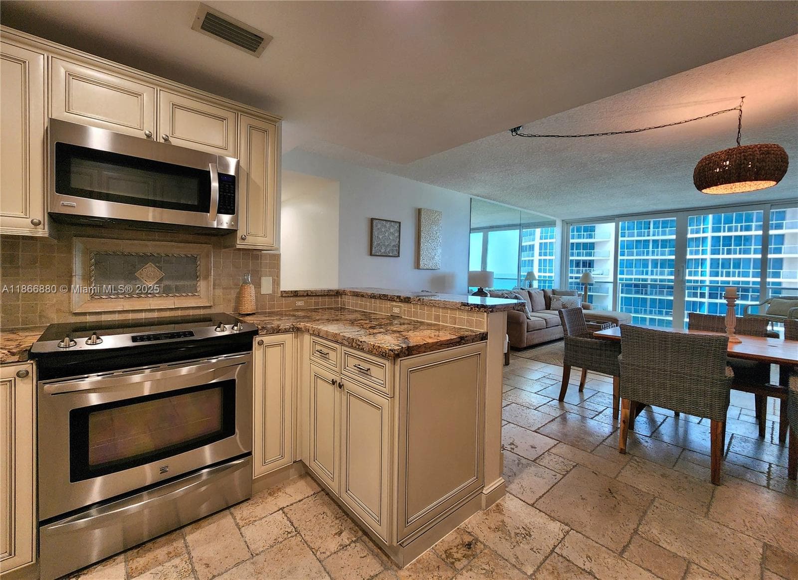 ALEXANDER TOWERS CONDO · #708 in Hollywood - Photo 13