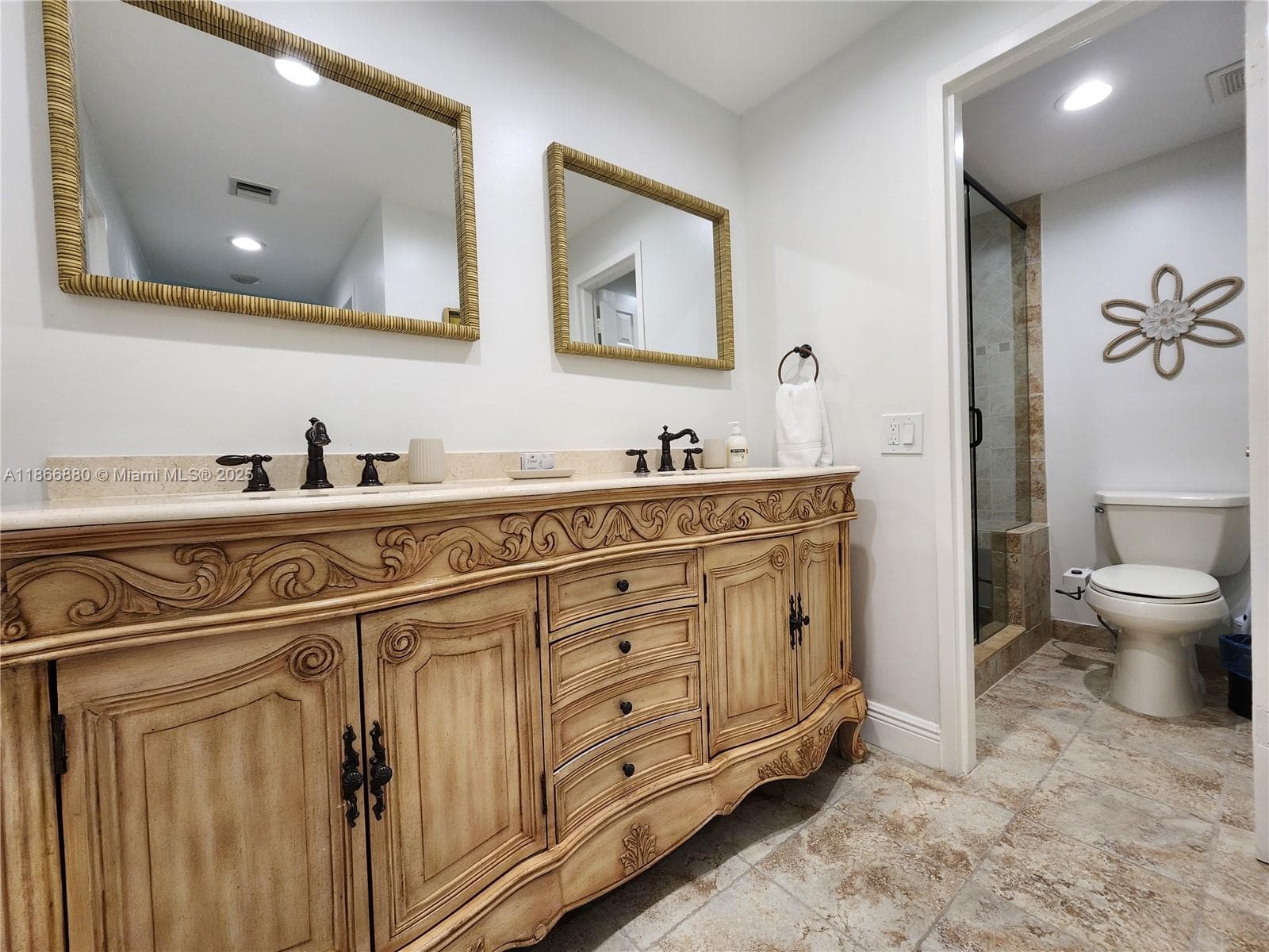 ALEXANDER TOWERS CONDO · #708 in Hollywood - Photo 18