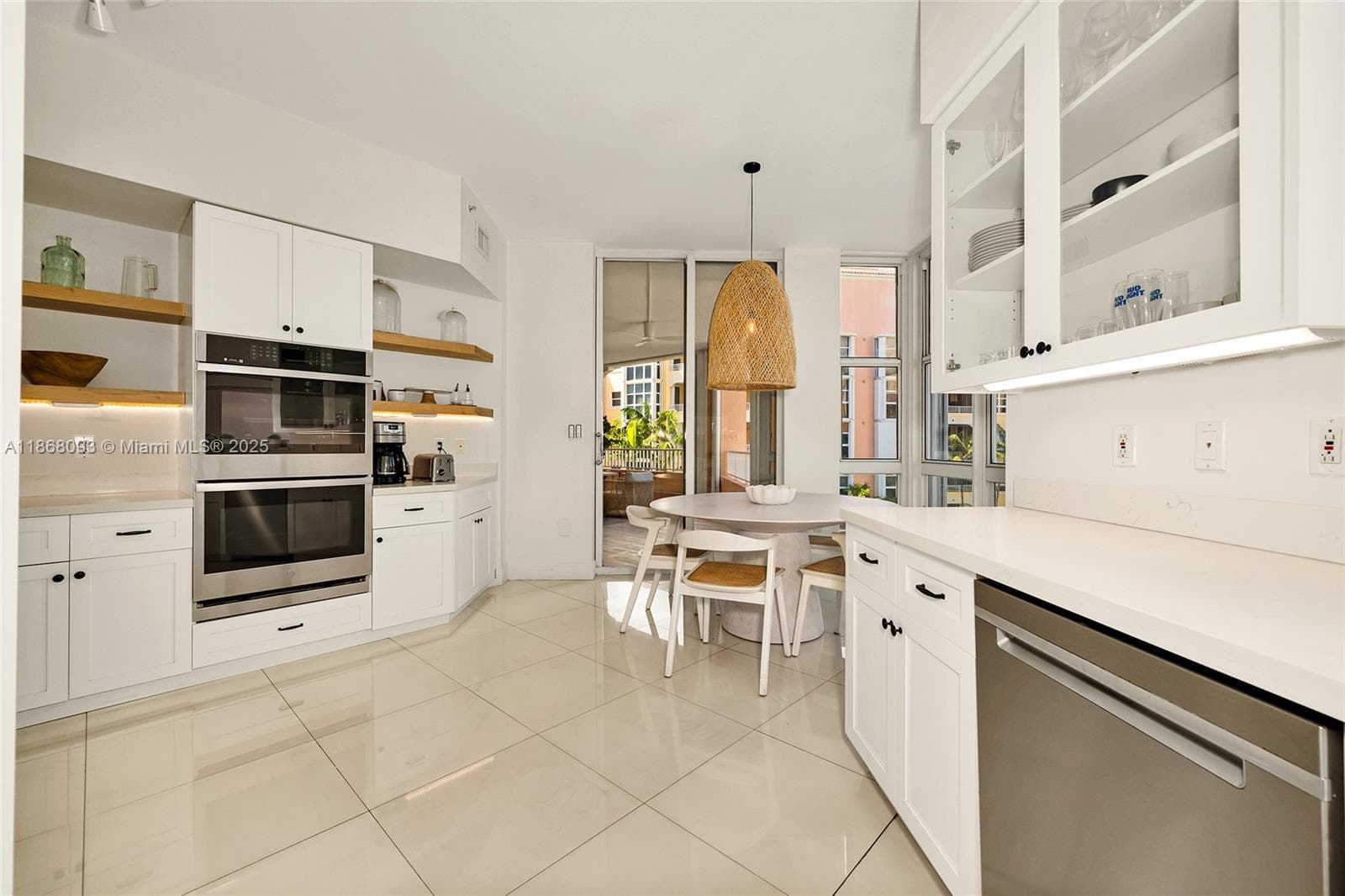 LAKE VILLA TWO CONDO · #406 in Key Biscayne - Photo 8