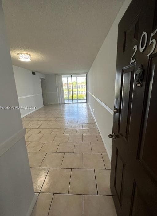 LAKE POINTE 7 CONDO · #205 in Oakland Park - Photo 2