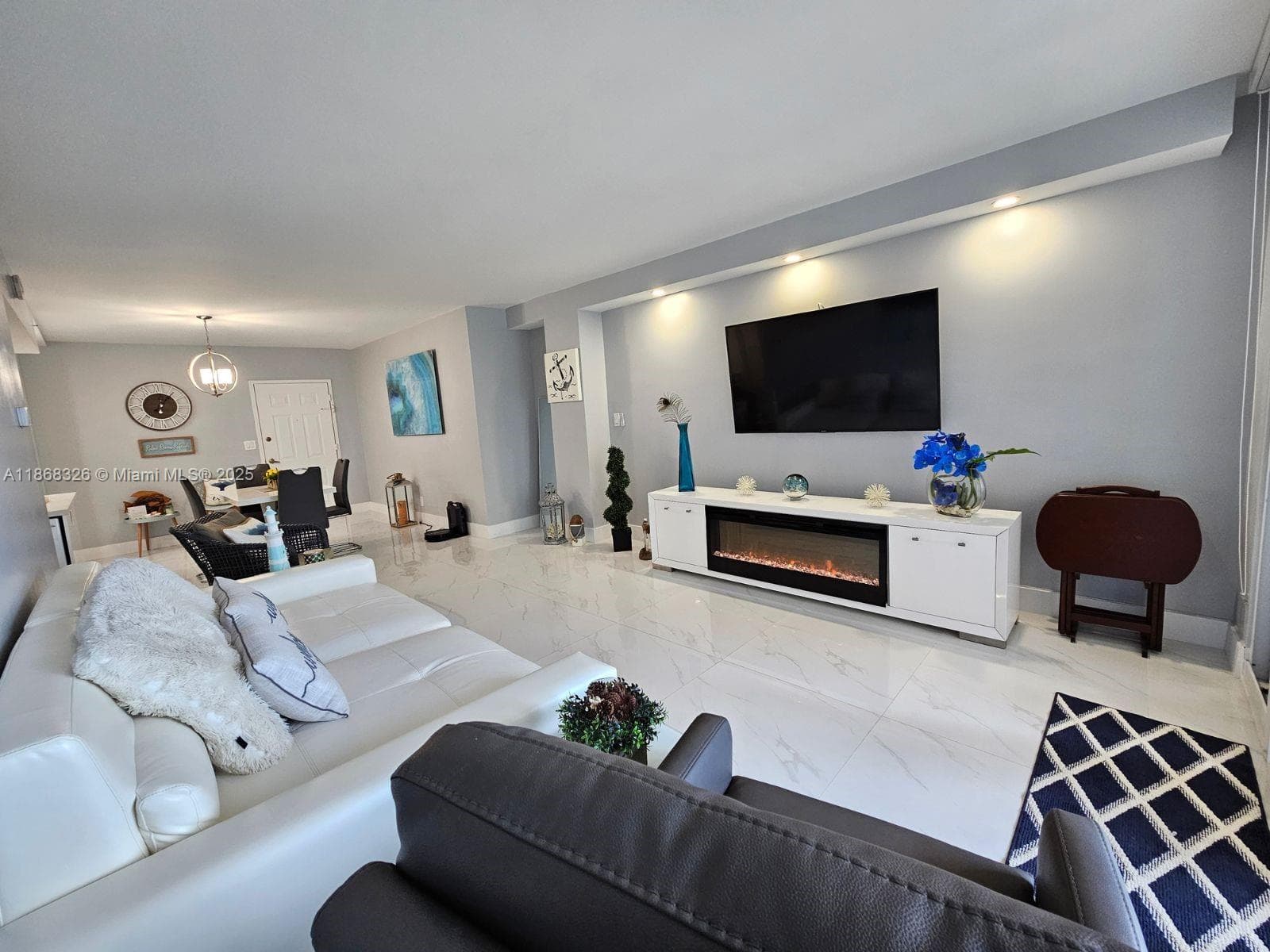 WAVE CONDO · #418 (Ave. April 10 2026 in Hollywood - Photo 15